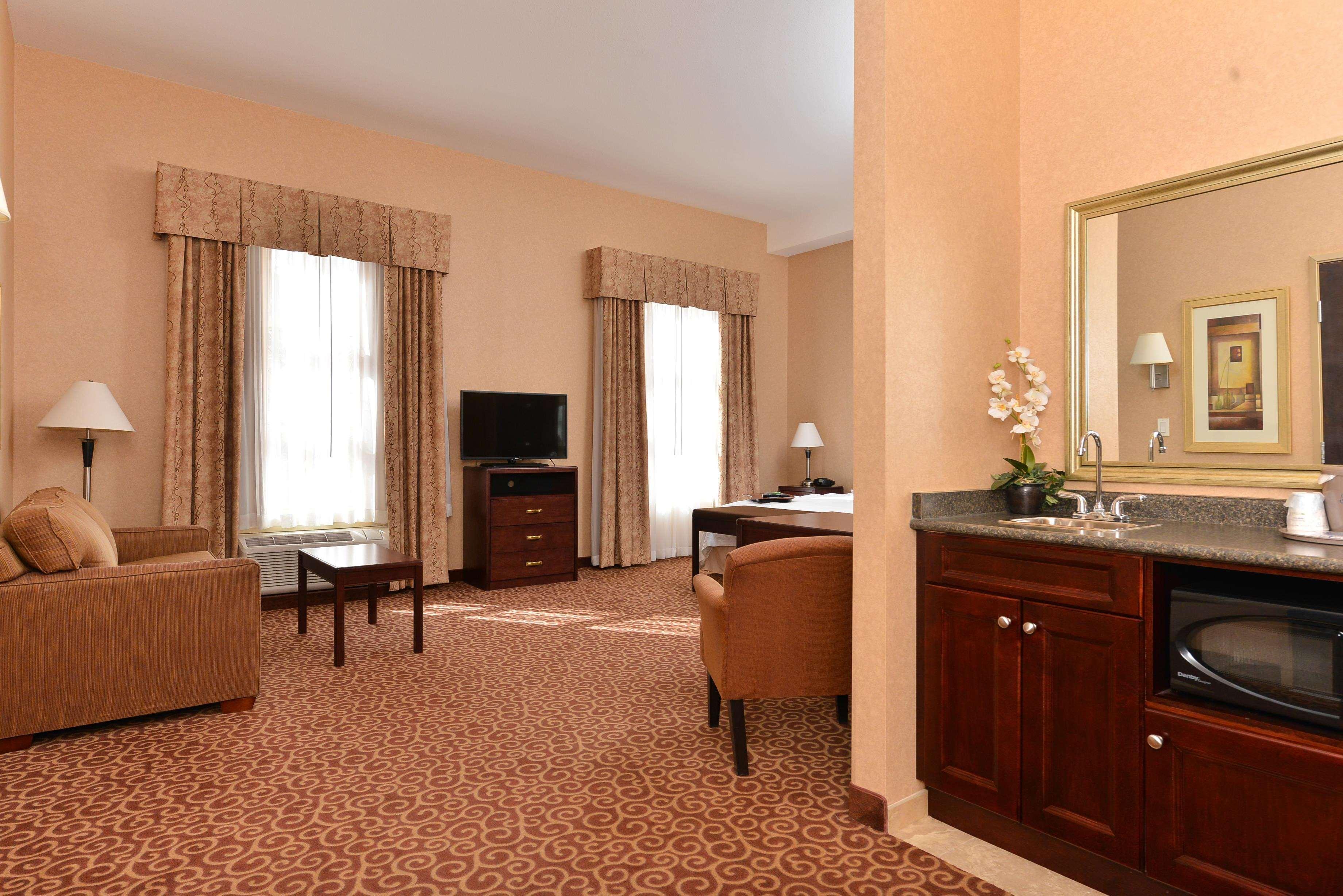 Hampton Inn & Suites By Hilton Edmonton International Airport Leduc Zewnętrze zdjęcie