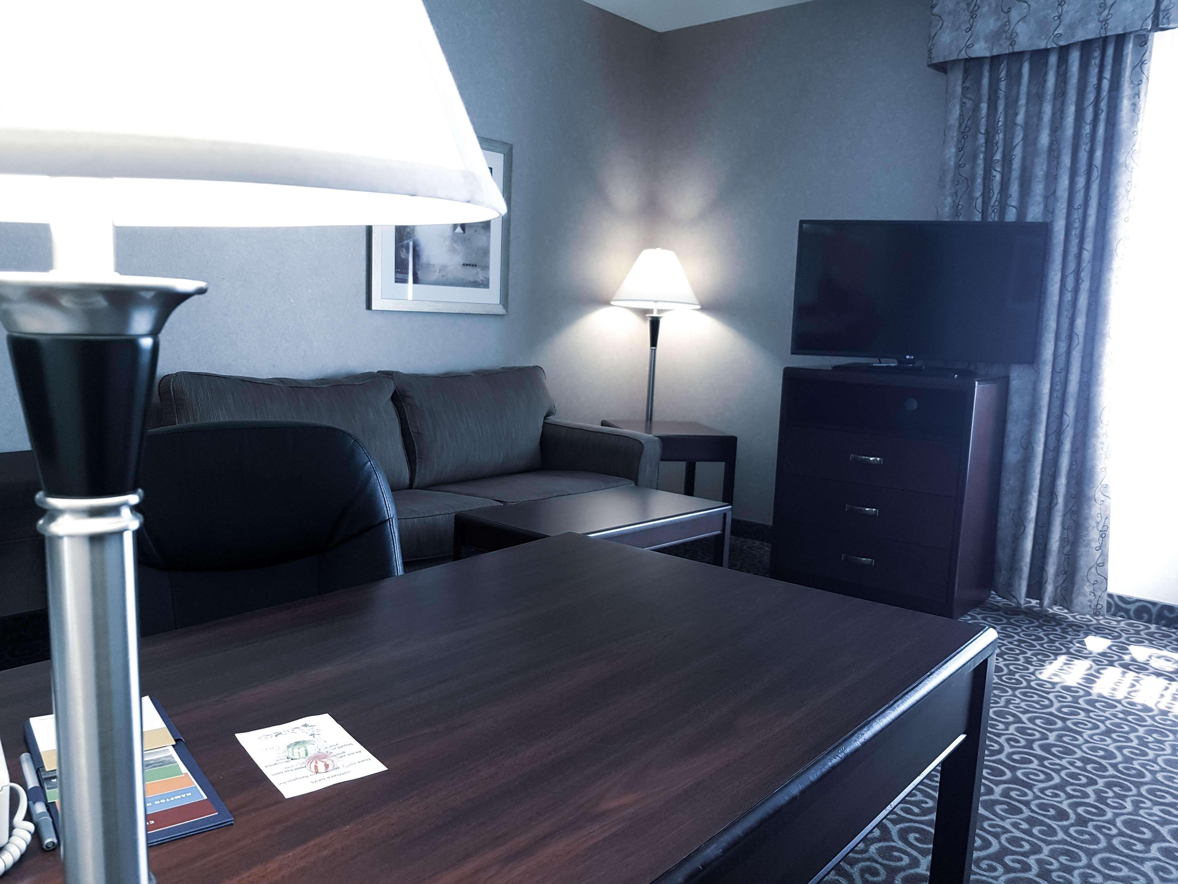 Hampton Inn & Suites By Hilton Edmonton International Airport Leduc Zewnętrze zdjęcie