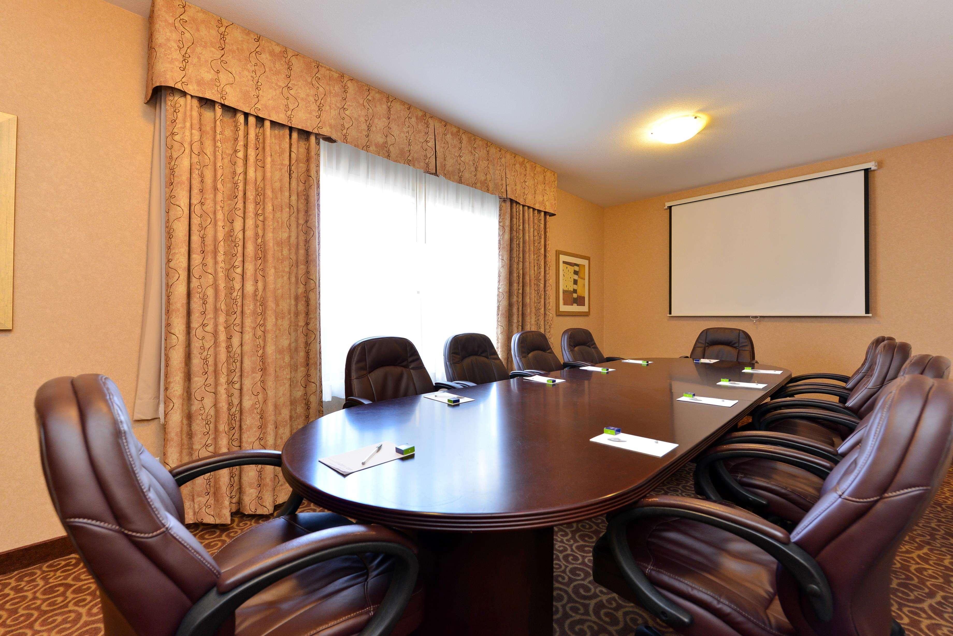 Hampton Inn & Suites By Hilton Edmonton International Airport Leduc Zewnętrze zdjęcie
